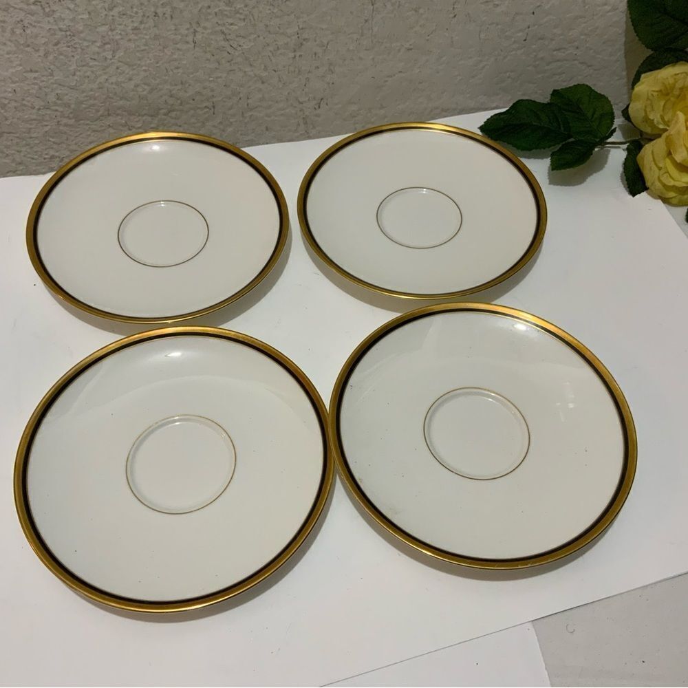 New set 4 Mikasa Skidmore saucer w gold & black trim Bone China Narumi Japan G6